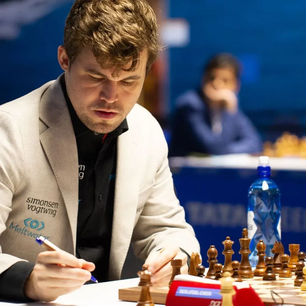 Magnus Carlsenแชมป์โลกหมากรุกปัจจุบันชาวนอว์เวย์
By KUBET Team